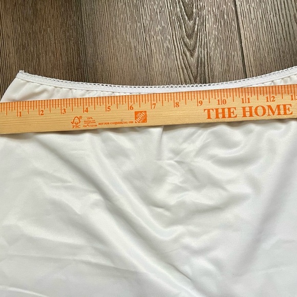 David’s Bridal white long slit control top slip size M - Picture 6 of 8